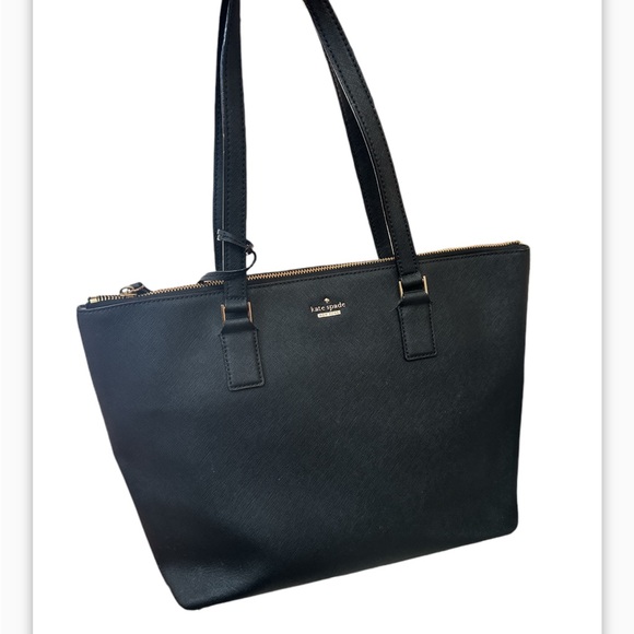 Kate Spade New York Cameron Street Lucie Tote. Black 14”x11”x6” - Picture 2 of 7